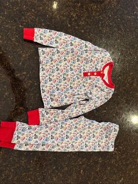 Vineyard Vines Kids White Pajama Set with Red Trim and Multi-Color Print